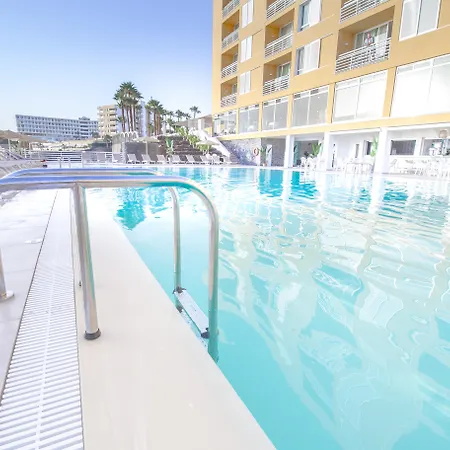 Atlantic 4*