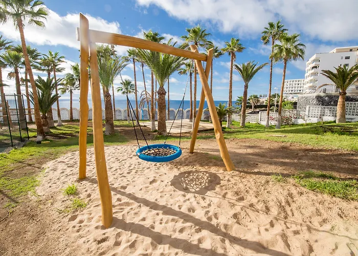 Atlantic Aparthotel 4*