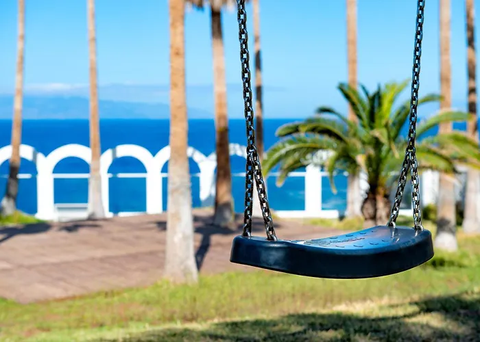 Atlantic Aparthotel 4*